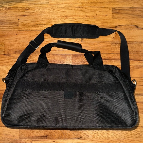 Samsonite Softside Luggage/Suitcase/Carryon/Travel Tote/Overnighter/Weekend Bag - Picture 6 of 13